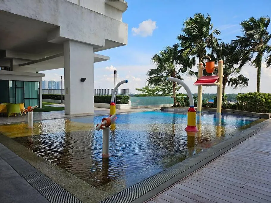 3Br Mosaic Midvalley Southkey W Bathtub Johor Bahru Apartment