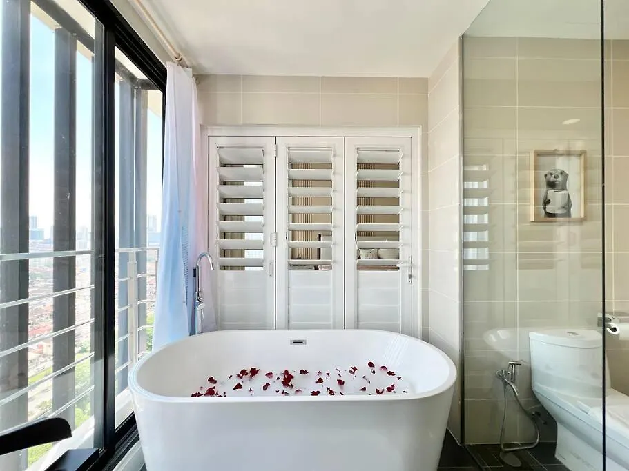3Br Mosaic Midvalley Southkey W Bathtub Johor Bahru